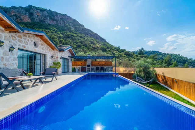 Villa Stone House - 4