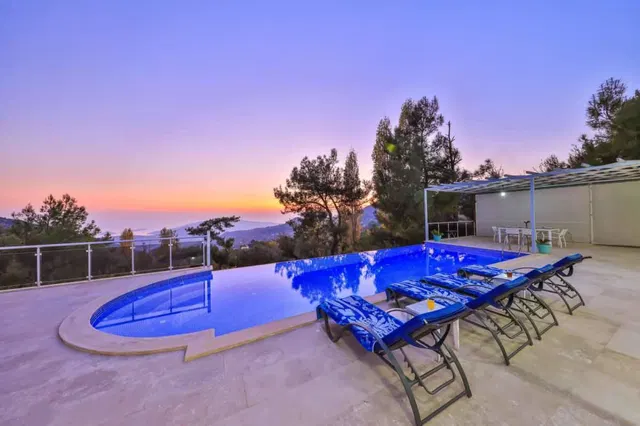 Villa Swiss - 4