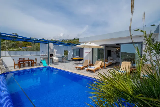 Villa Esra Üzümlü - 4