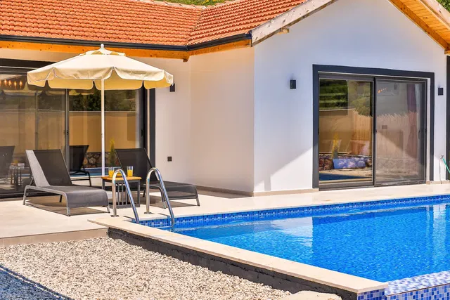 Villa Erisa - 4